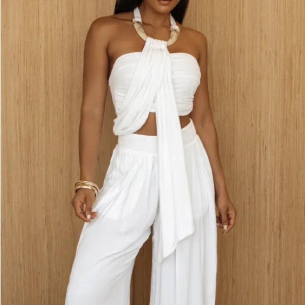 JLUXLABEL White Halter Top